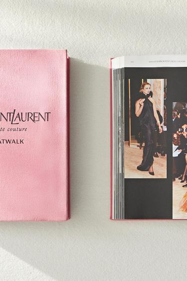 YVES SAINT LAURENT CATWALK BOOK - Fuchsia by Zara