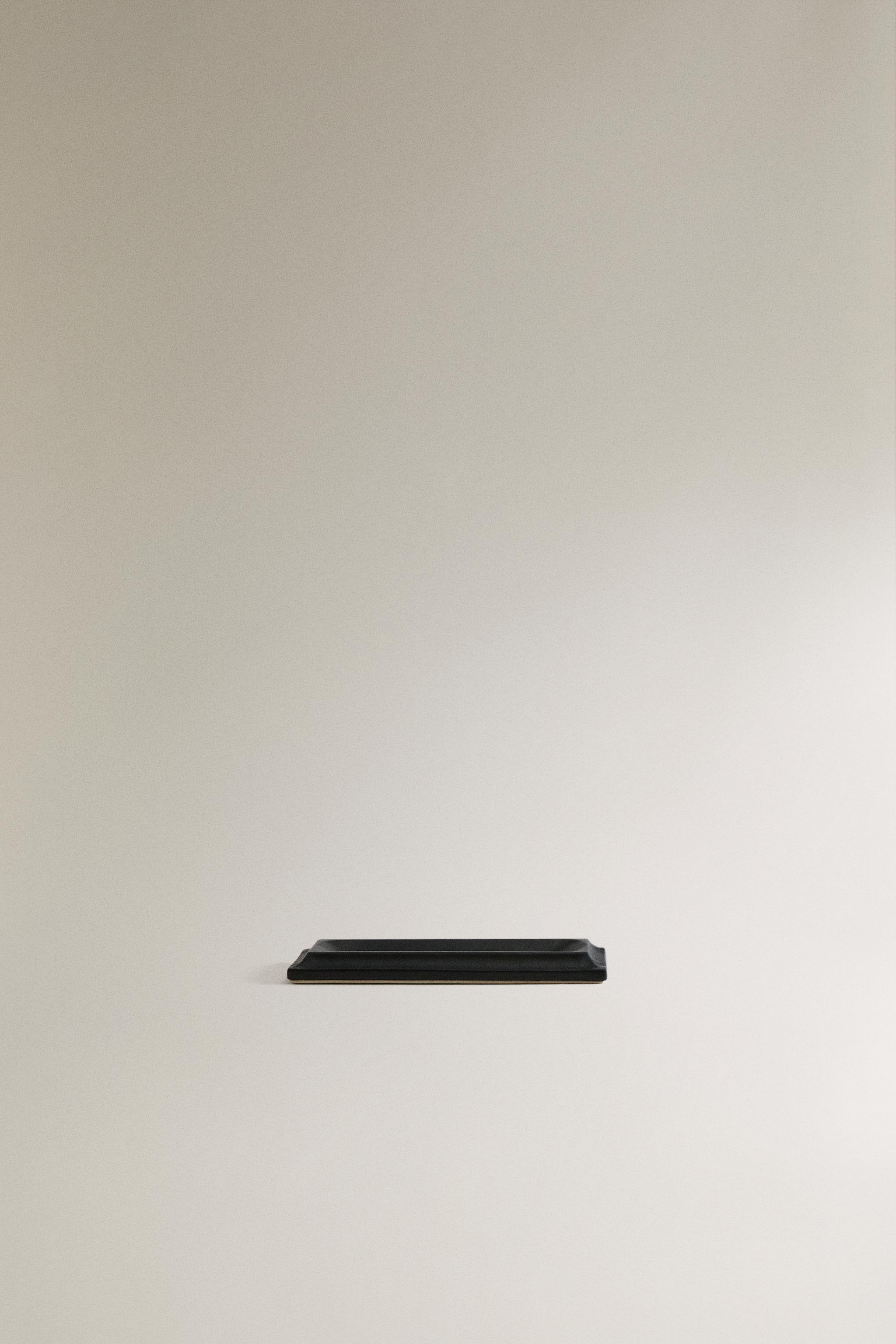 LEATHER DESK PEN TRAY