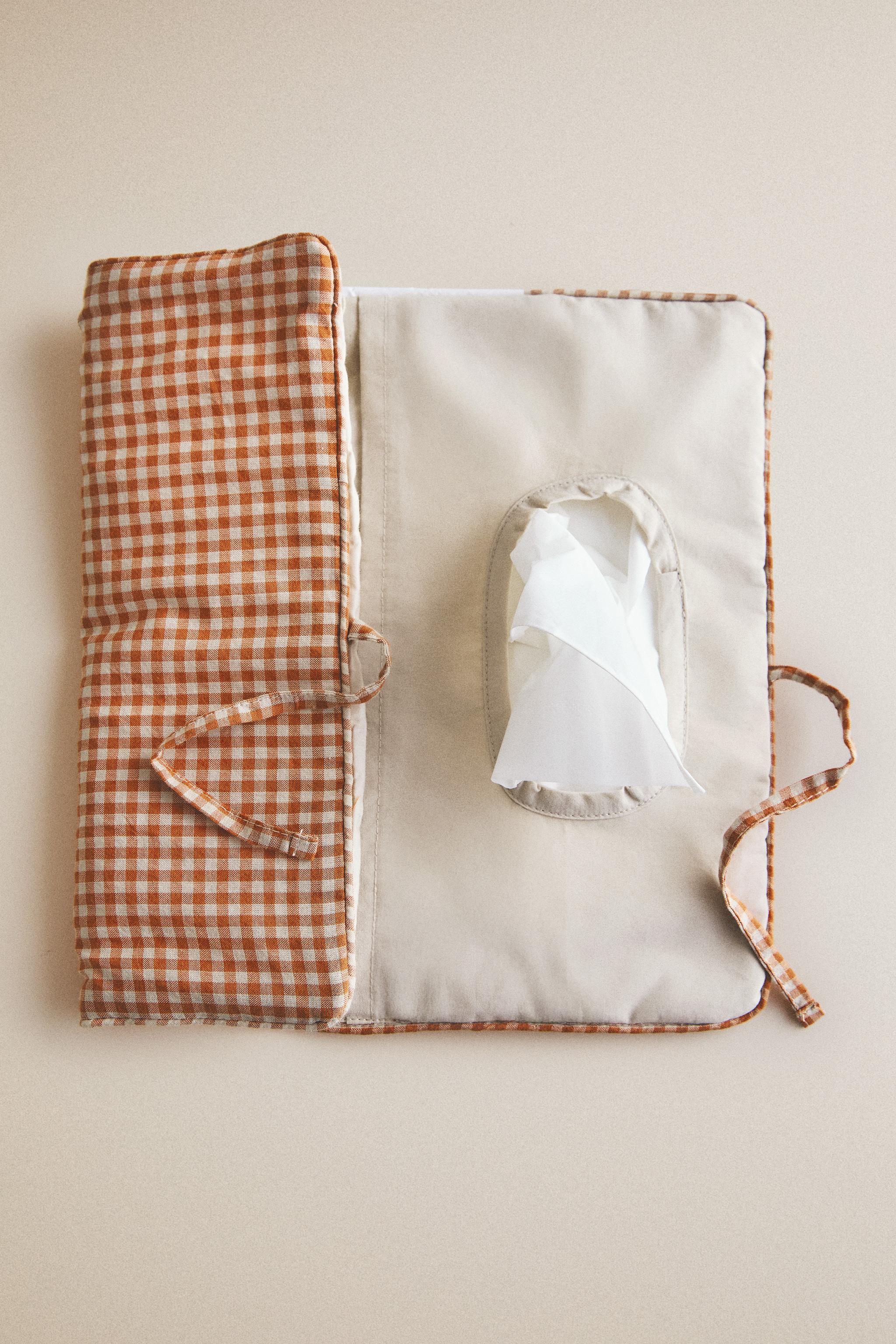 GINGHAM COTTON BABY WIPE HOLDER — Dark orange