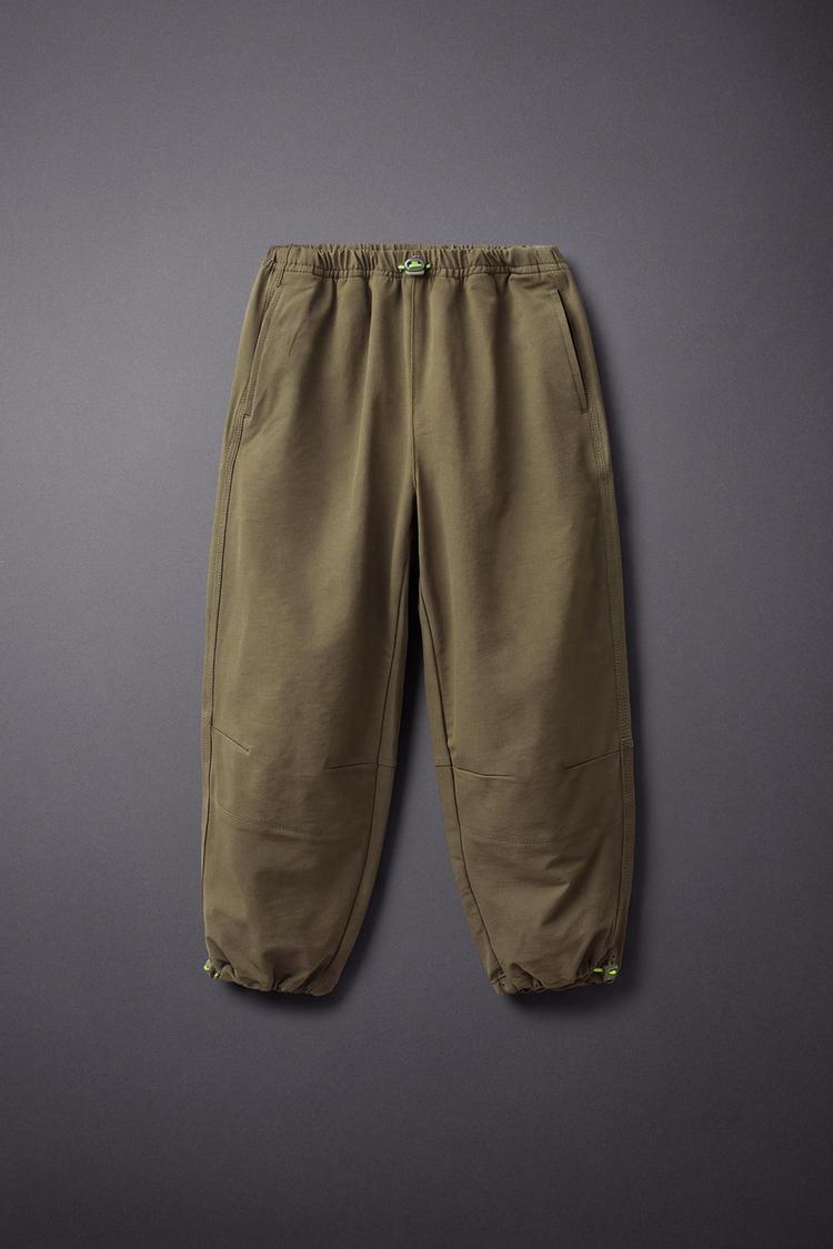 TECHNICAL JOGGER PANTS — Khaki