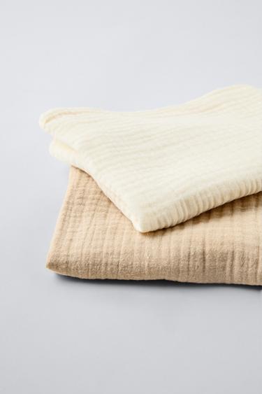 2-PACK OF PLAIN MUSLINS - Light beige by Zara - Image 3