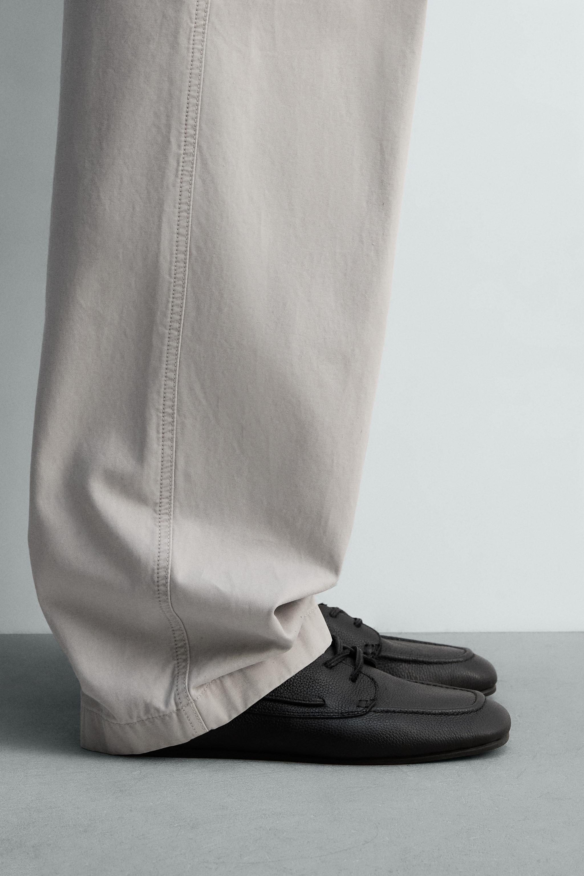 LEATHER BOAT SHOES