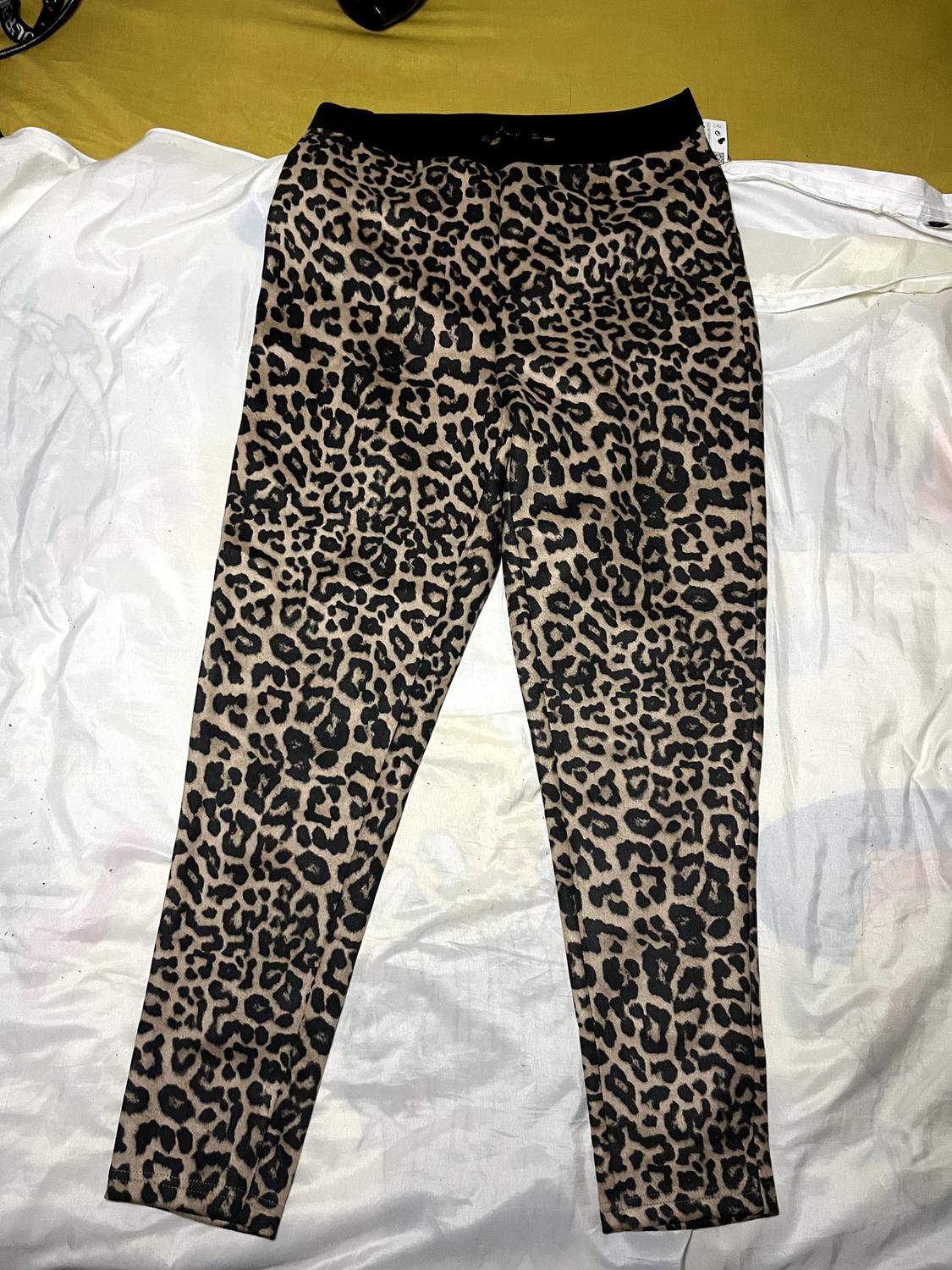 ANIMAL PRINT LEGGINGS - Image 2
