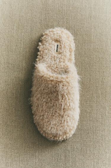 FAUX FUR MULE SLIPPERS - Beige by Zara