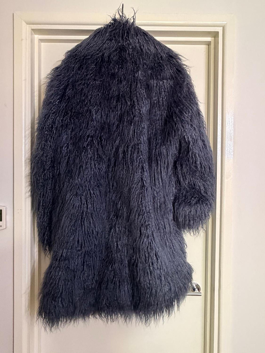 FAUX FUR COAT - LIMITED EDITION - Image 2