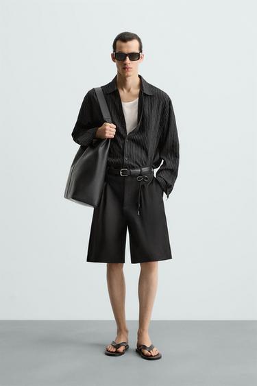 CAMISA FLUIDA RAYAS - Negro de Zara - Imagen 0