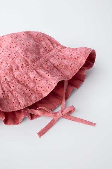 BONNET BRODERIE SUISSE - Fuchsia de Zara - Image 2