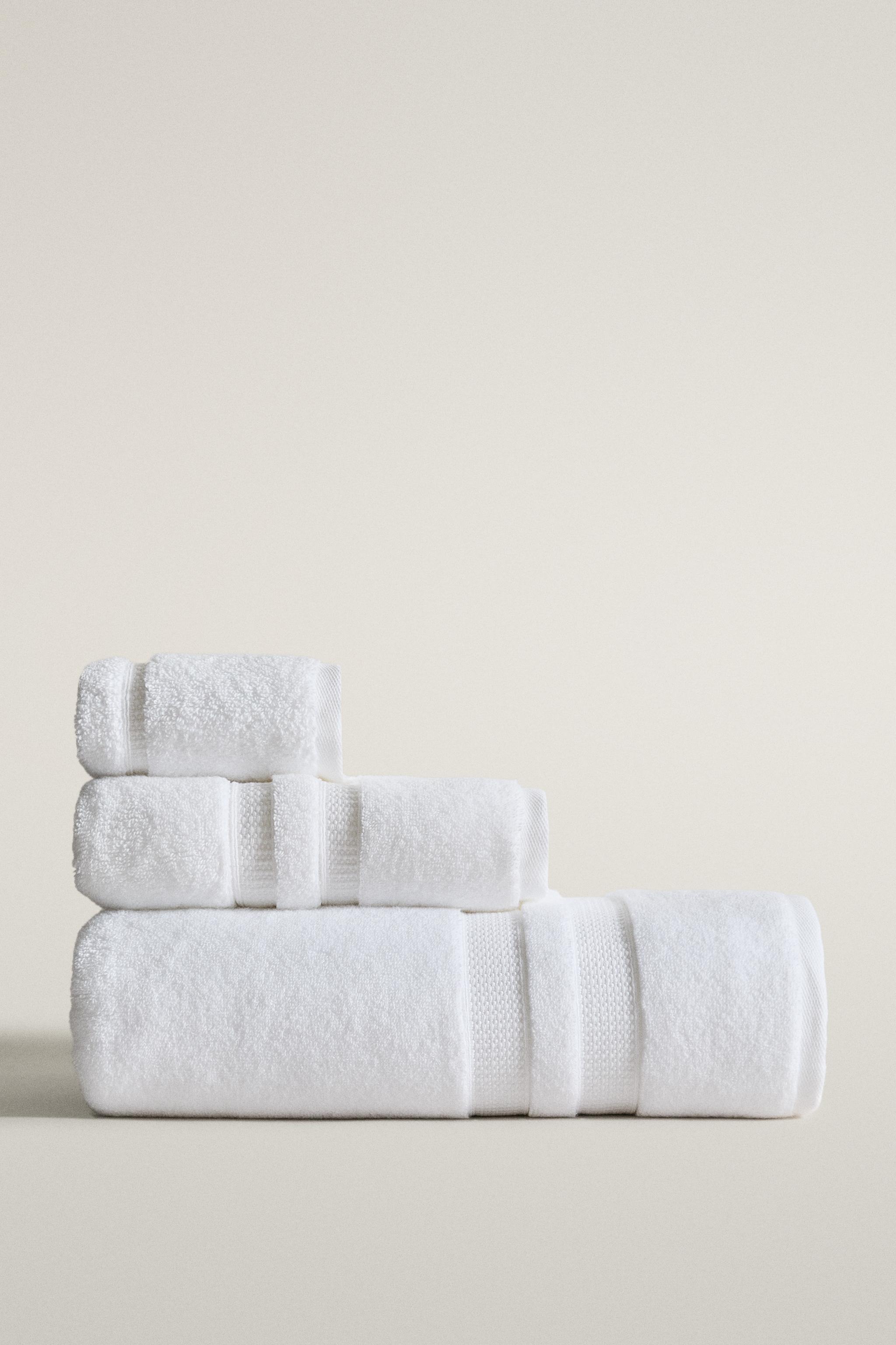 SERVIETTE DE BAIN DOUBLE BORDURE EXTRA DOUCE