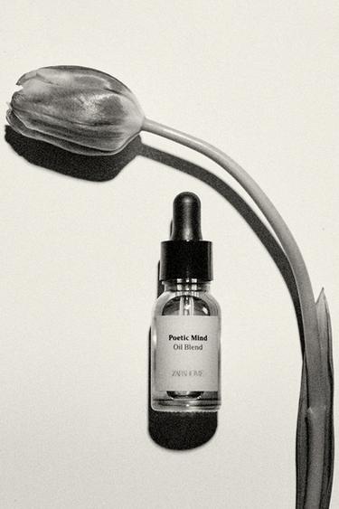 (15 ML) POETIC MIND ESSENTIAL OIL - Dusty pink by Zara