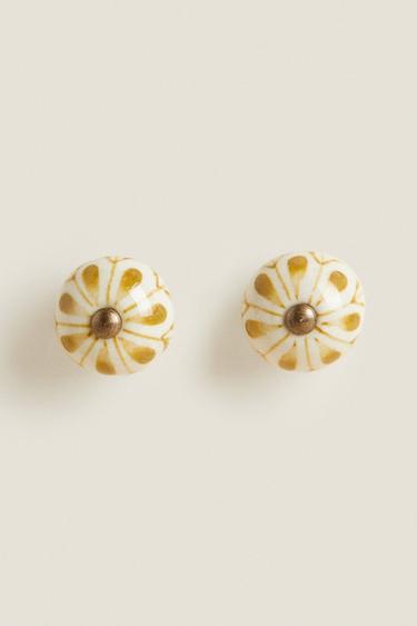 PACK OF CERAMIC FLOWER DOOR KNOBS (PACK OF 2) - Mustard by Zara