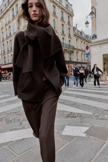 MANTEAU COURT ÉCHARPE AVEC LAINE - Marron de Zara