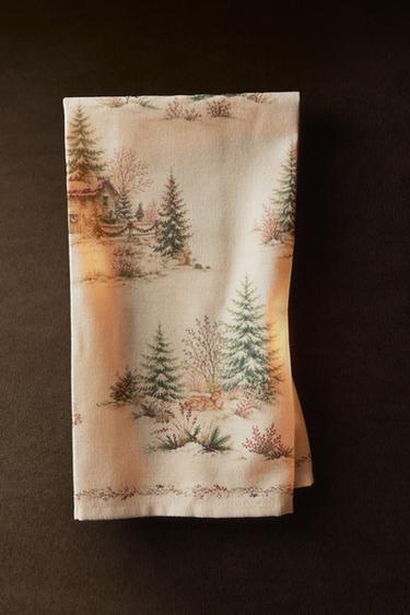 CHRISTMAS TOILE KITCHEN TOWEL (PACK OF 2) — Green 1