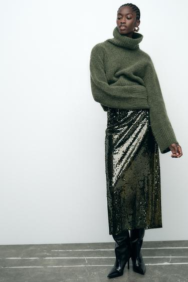 {navn} - {farge} for Zara