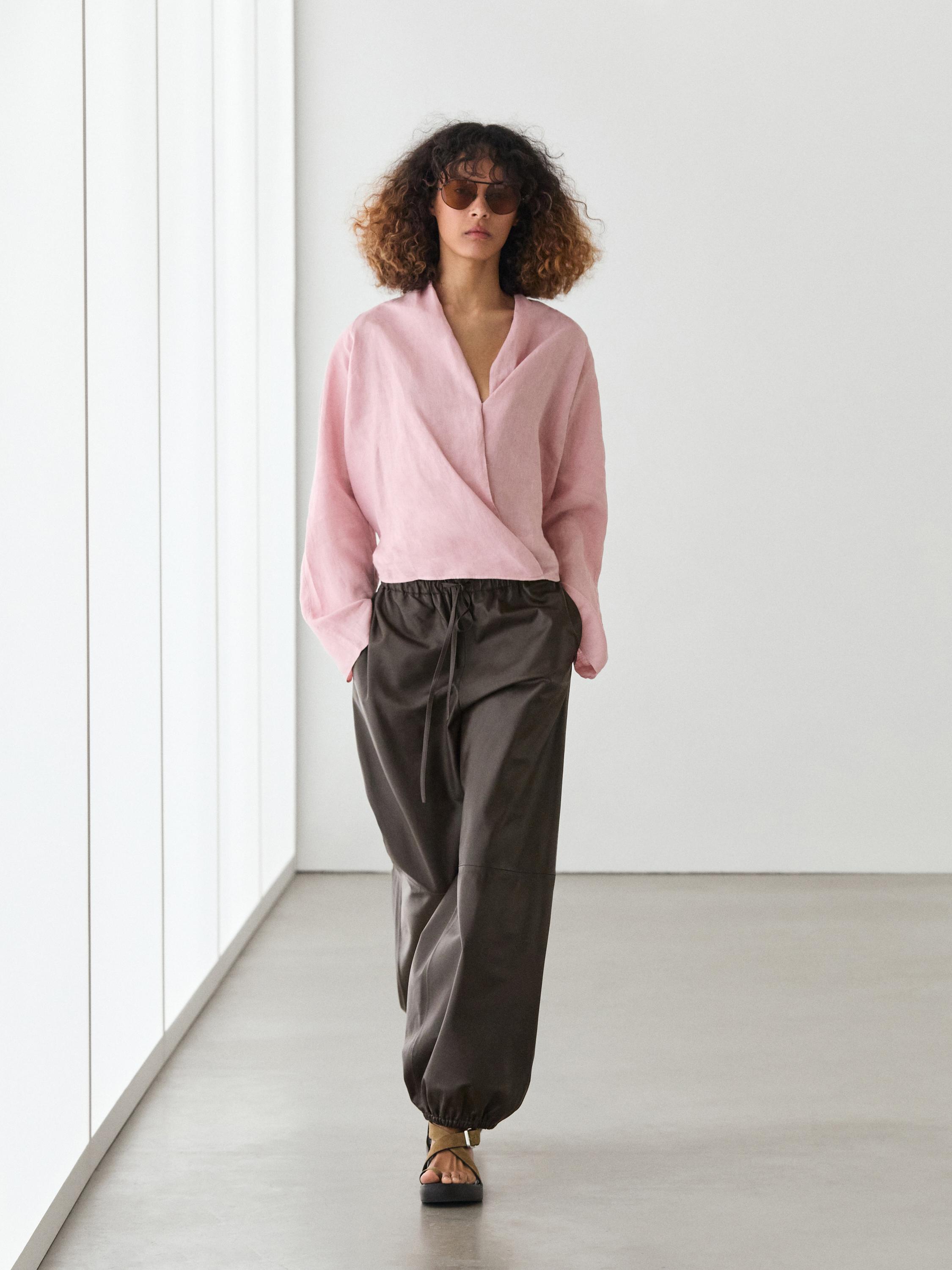 Blouse fluide croisée ample en lin