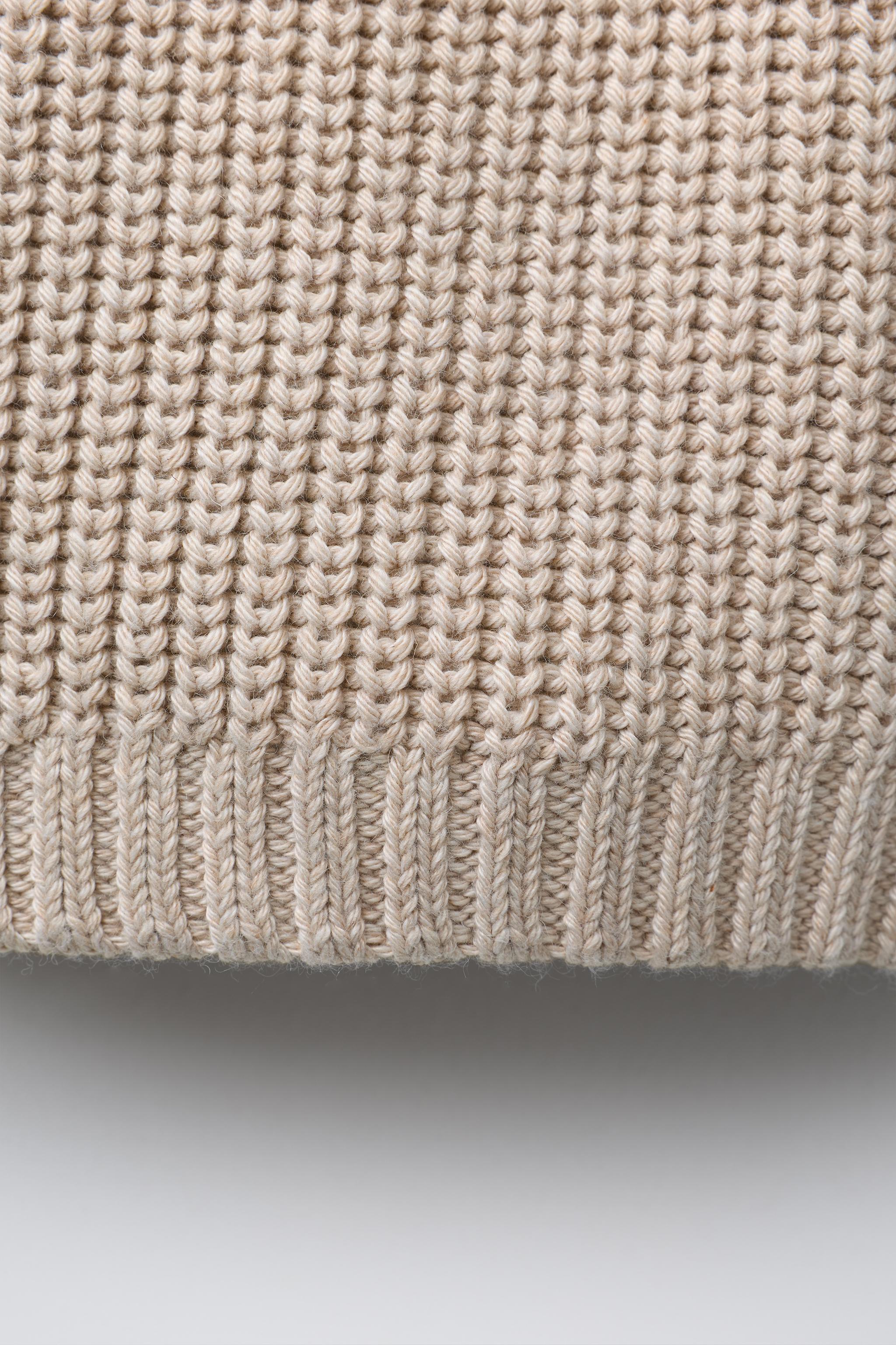 EMBROIDERED FLORAL KNIT JUMPER