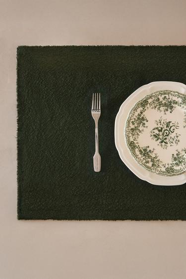 SET DE TABLE LIN BORD EFFILOCHÉ - Vert de Zara
