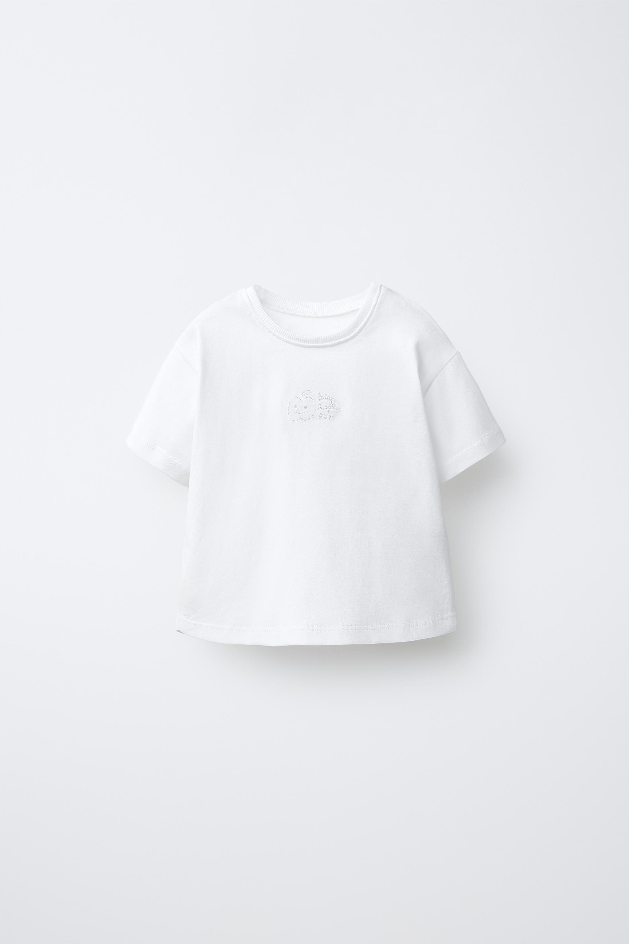 EMBROIDERED PLAIN T-SHIRT