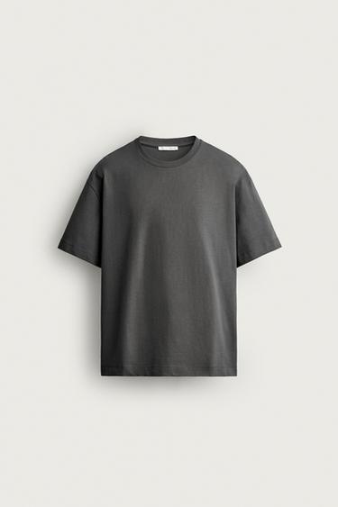 БАЗОВАЯ ФУТБОЛКА HEAVYWEIGHT /03 — ТЕМНЫЙ АНТРАЦИТ от Zara