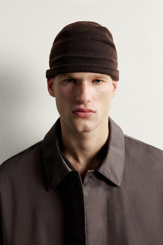 GORRO DE PUNTO 100% LANA - Marrón de Zara - Imagen 0