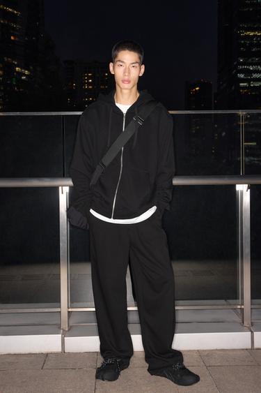 Zara 基本款寬版慢跑褲 - 黑色