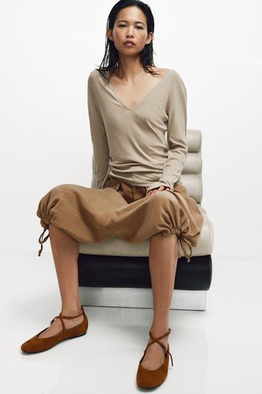 КОЖАНЫЕ БАЛЕТКИ С РЕМЕШКАМИ — Коричневый от Zara