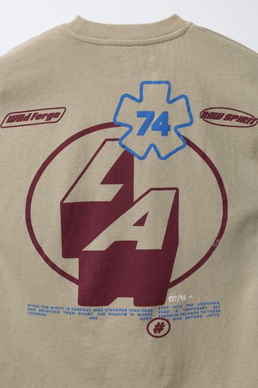 T-SHIRT IMPRIMÉ RIDER À DOUBLES MANCHES - Marron clair de Zara - Image 3
