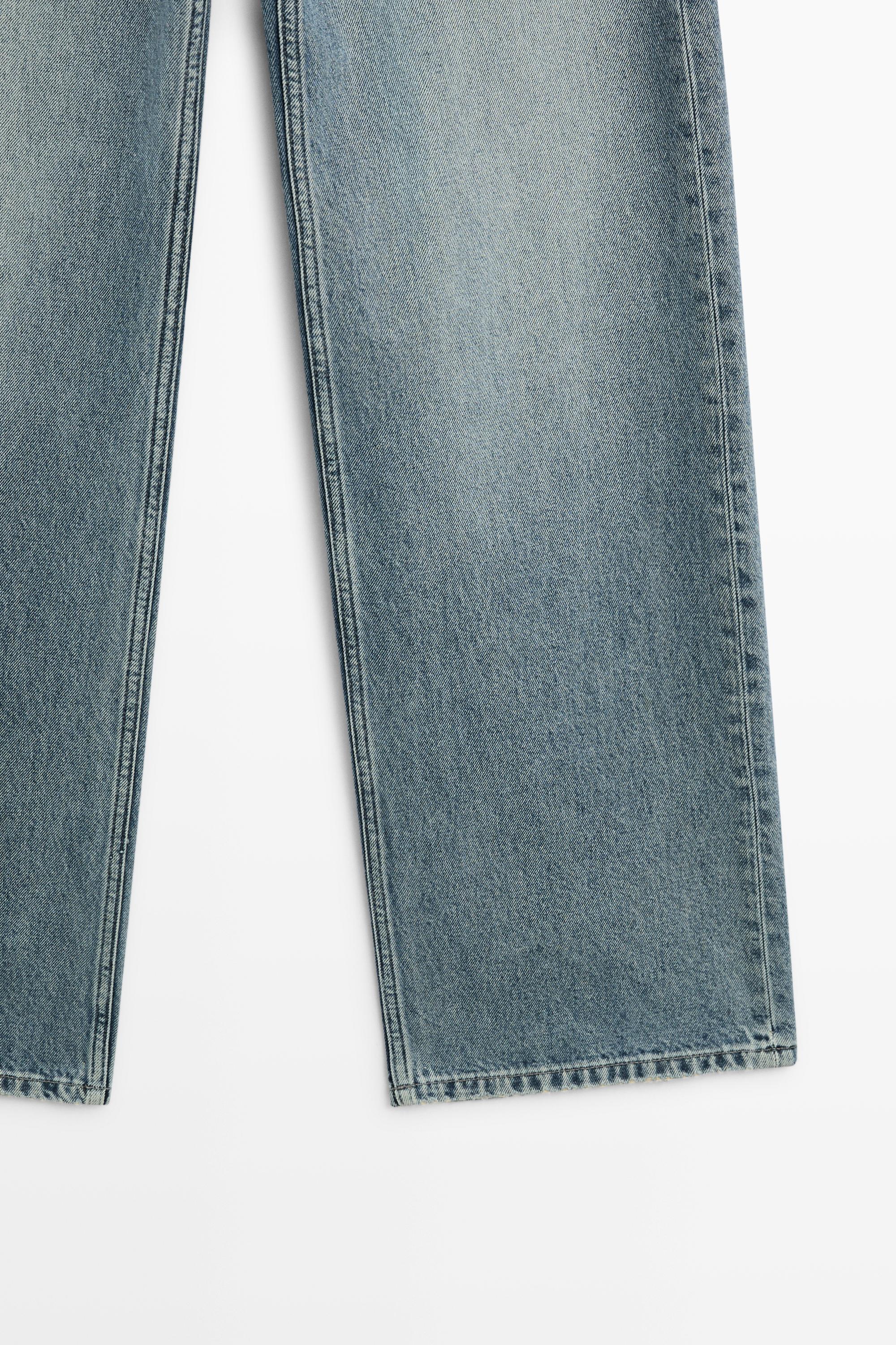 High-waist wide-leg jeans