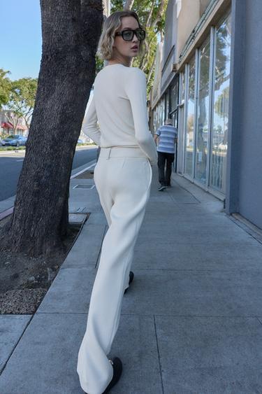 PANTALON DROIT TAILLE HAUTE - Écru de Zara - Image 6