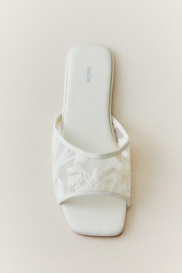 SLIDERS WITH FLORAL DETAILS - White by Zara
