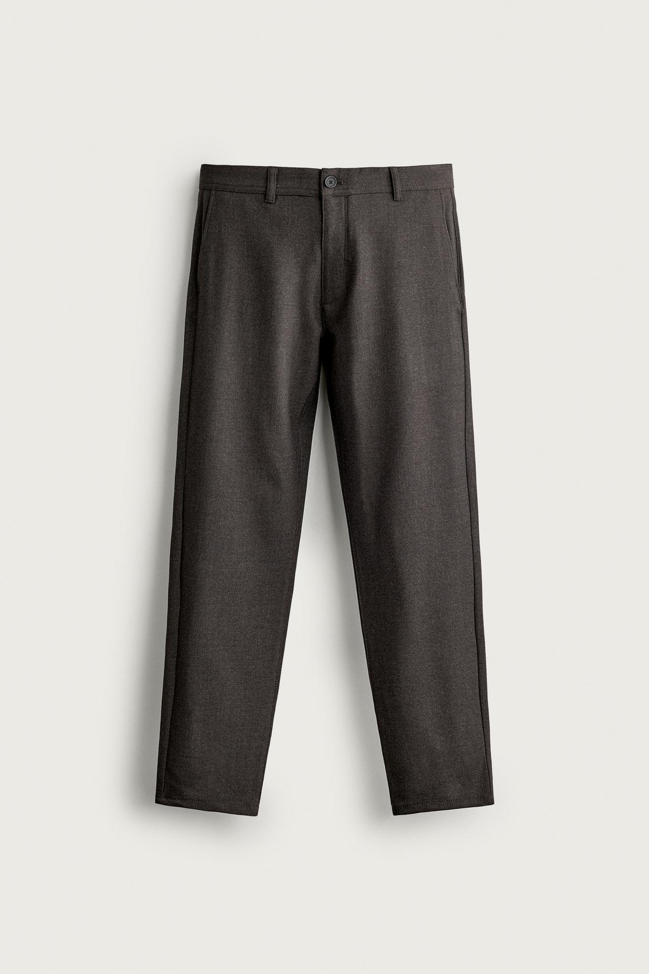 COMFORT STRUCTURED CHINO PANTS — Dark brown