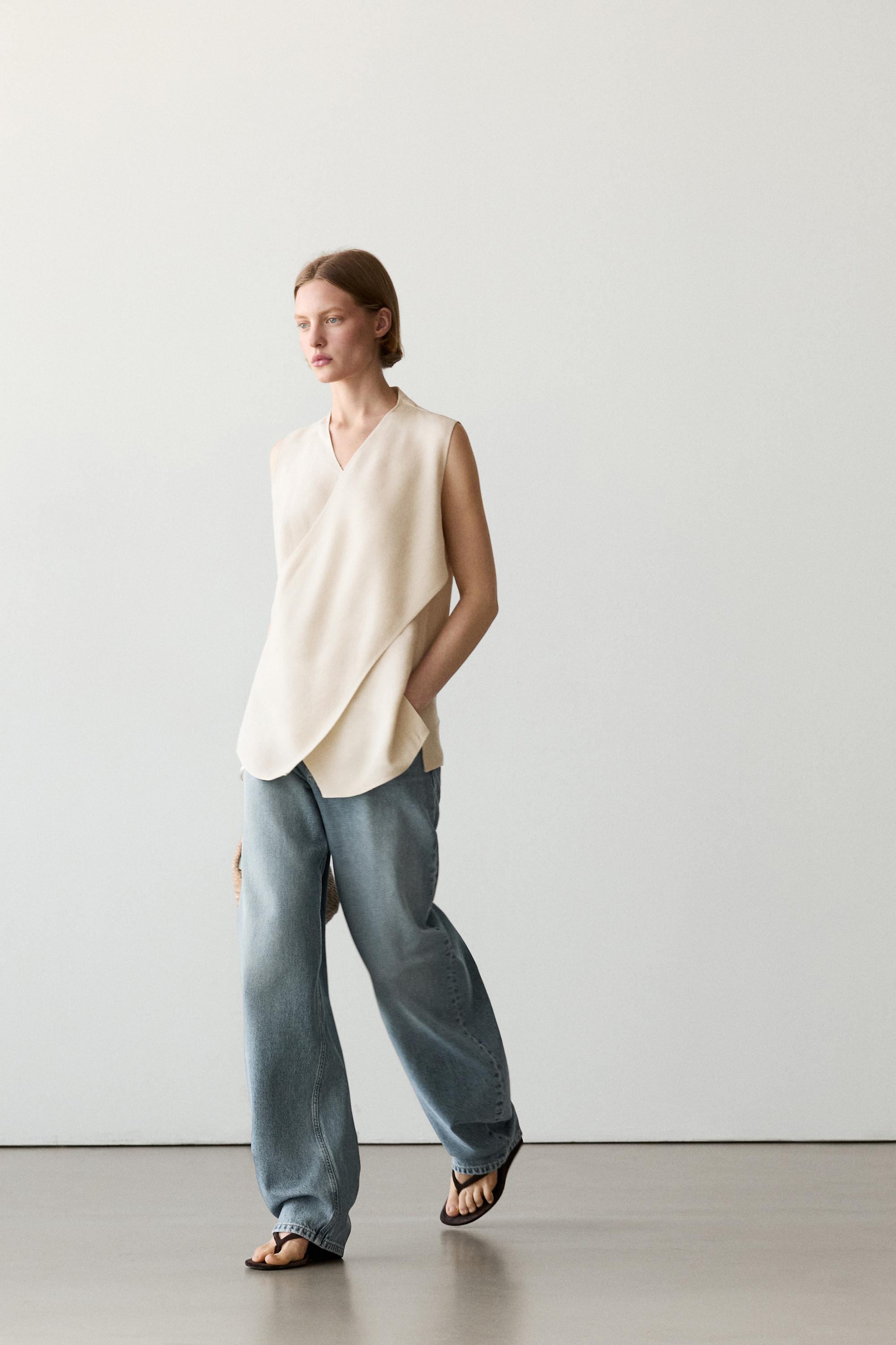 Flowing linen blend crossover top