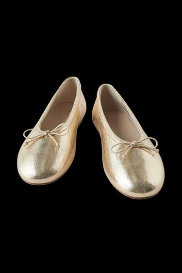 METALLIC BALLET FLATS - Gold by Zara