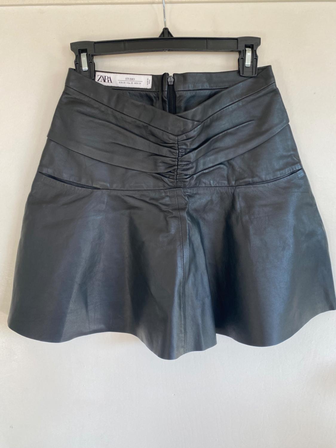 LEATHER MINI SKIRT LIMITED EDITION
