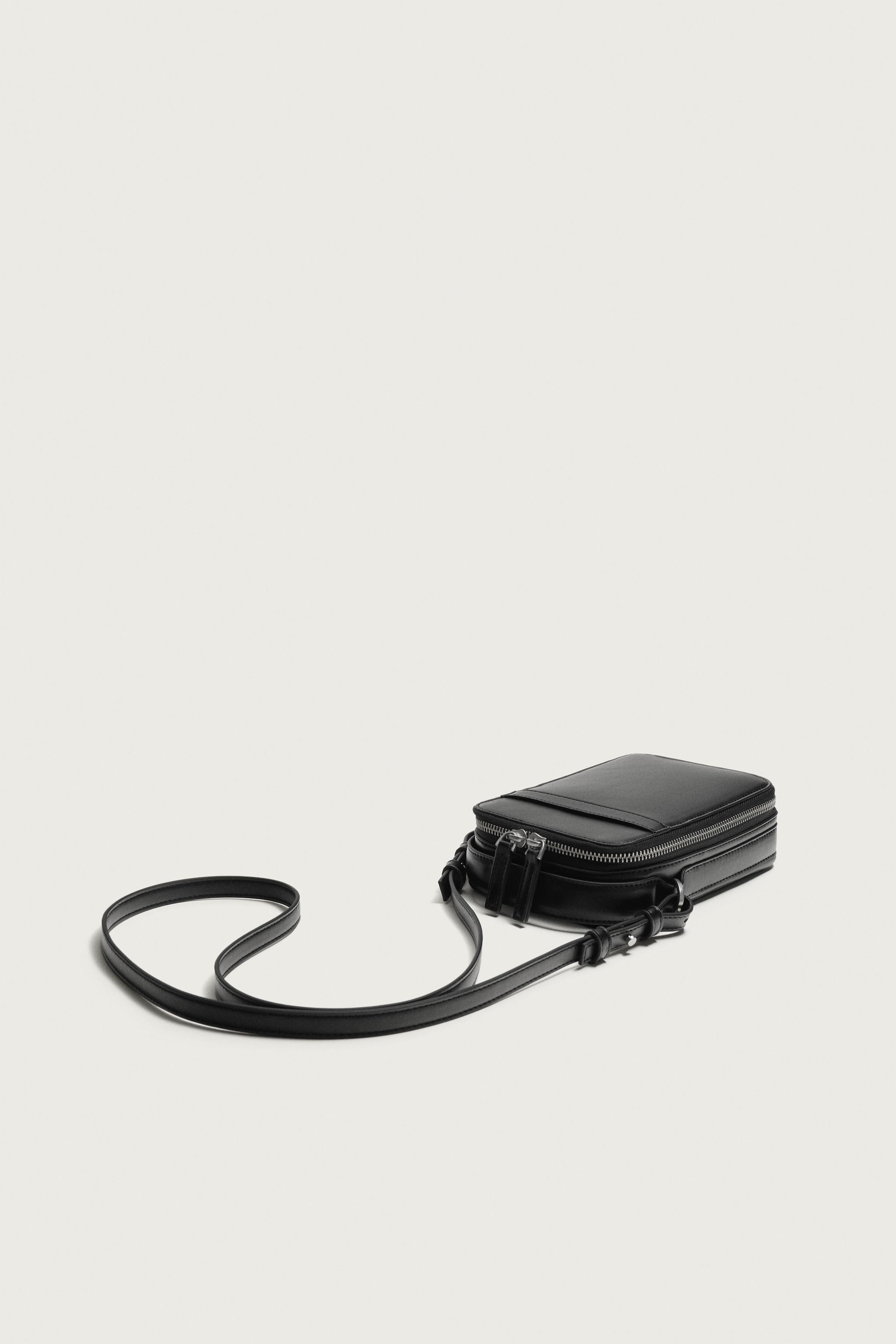 SMOOTH VERTICAL CROSSBODY BAG — Black