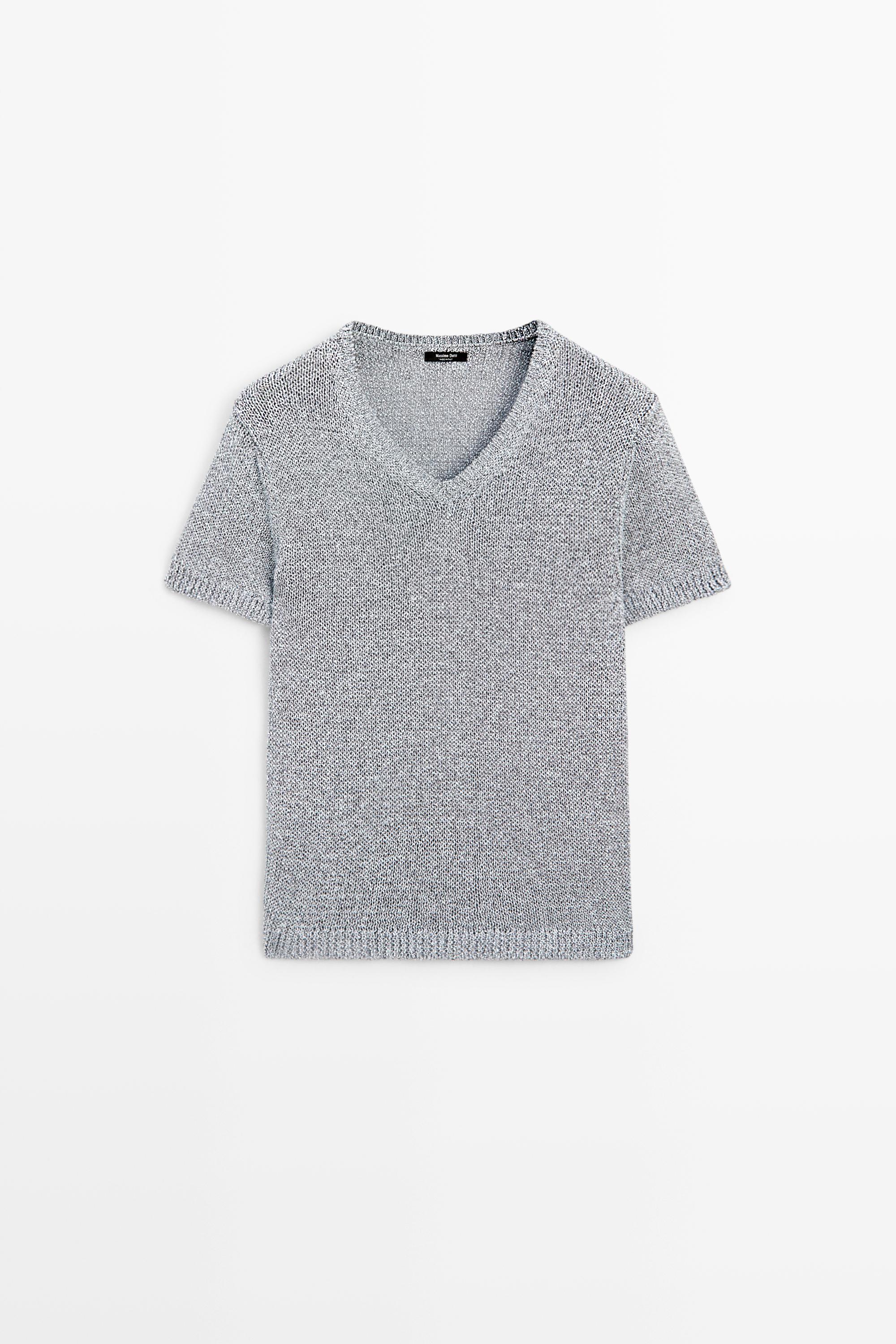 Short sleeve knit top