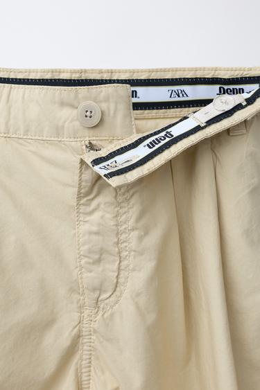 SHORT EN POPELINE À PINCES PENN © - Beige clair de Zara - Image 2