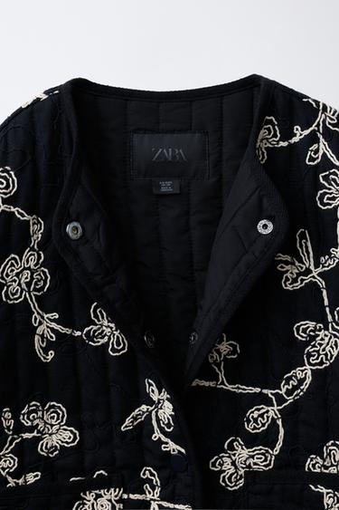 VESTE MATELASSÉE BRODERIES CONTRASTANTES - Noir / Écru de Zara - Image 6