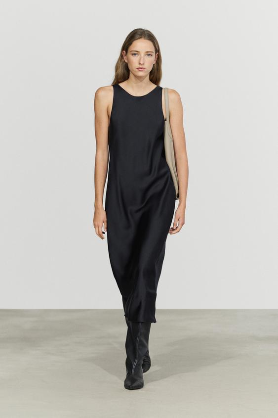 Robe midi satinée crinkle - 045 de Zara - Image 0