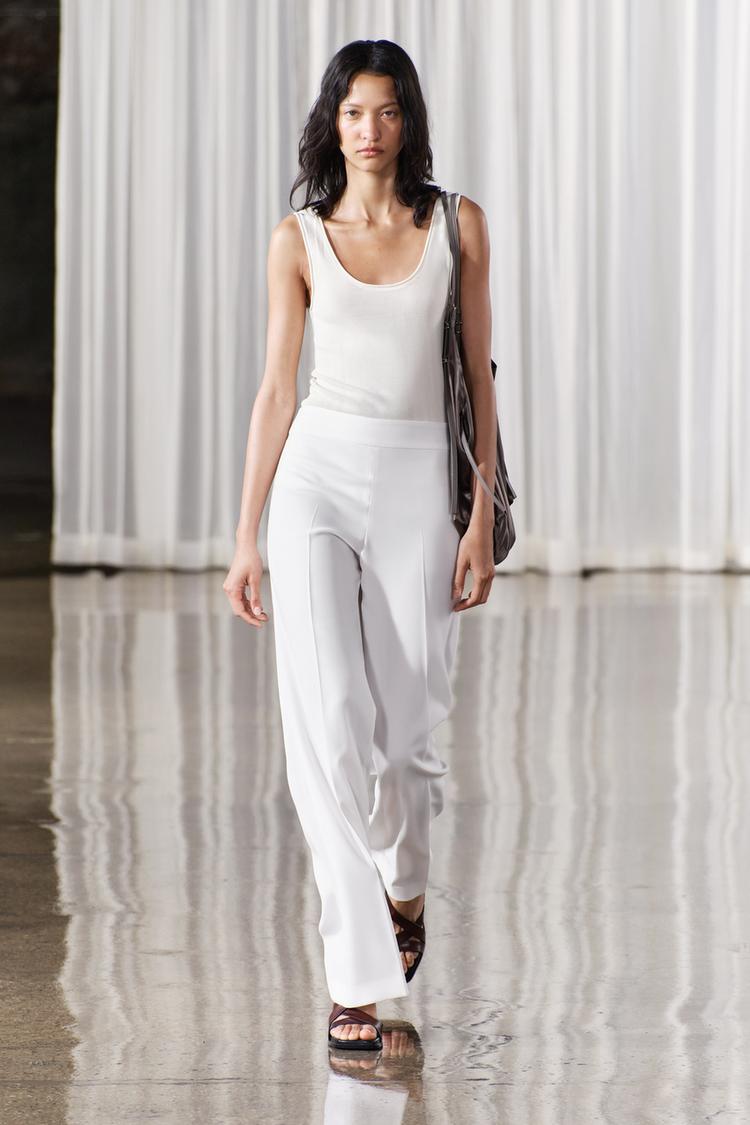 pantalon recto tiro alto
