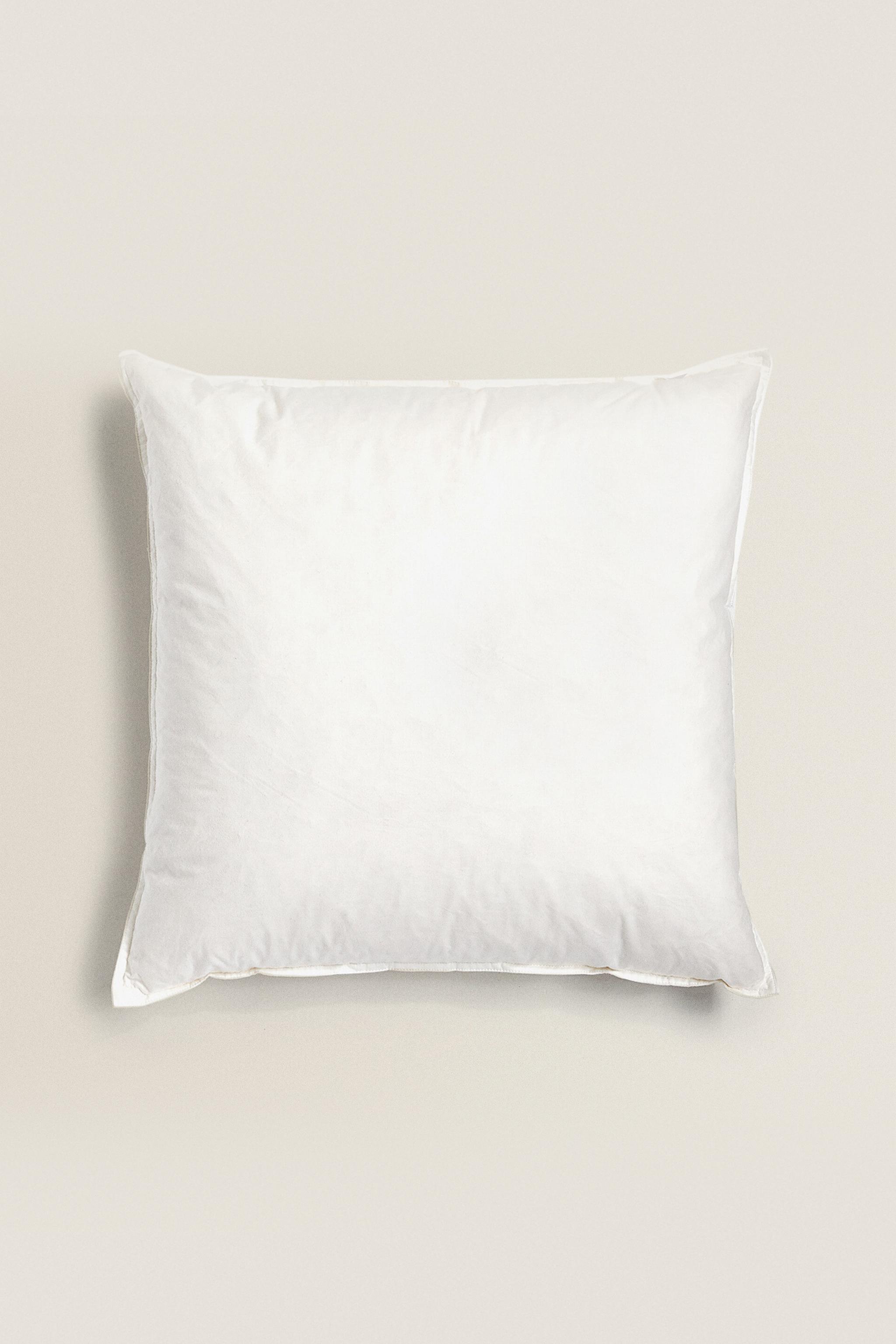 ZARA  ホワイトクッションカバー2枚セット 1686038828838.jpg?ts=1693934552869
