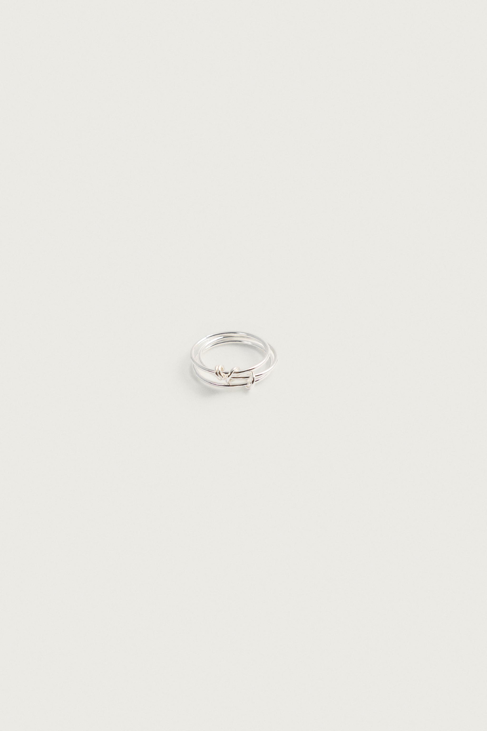 METALLIC STACKED EFFECT RING — Silver