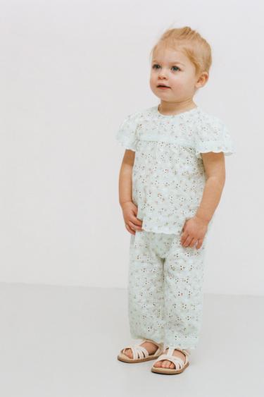 SWISS EMBROIDERED FLORAL PRINT SHIRT - Sea green by Zara