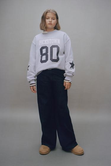 SUDADERA ESTAMPADA NÚMERO Y TEXTO - Azul claro de Zara