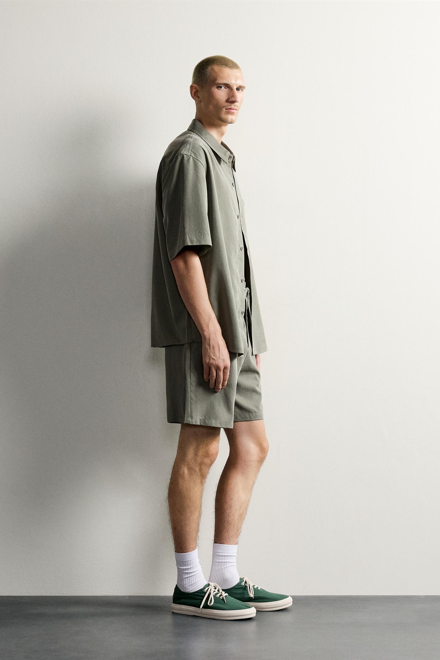 Мужская рубашка Zara Relaxed Fit Flowy, цвет: Тёмный зелёный — фото 4