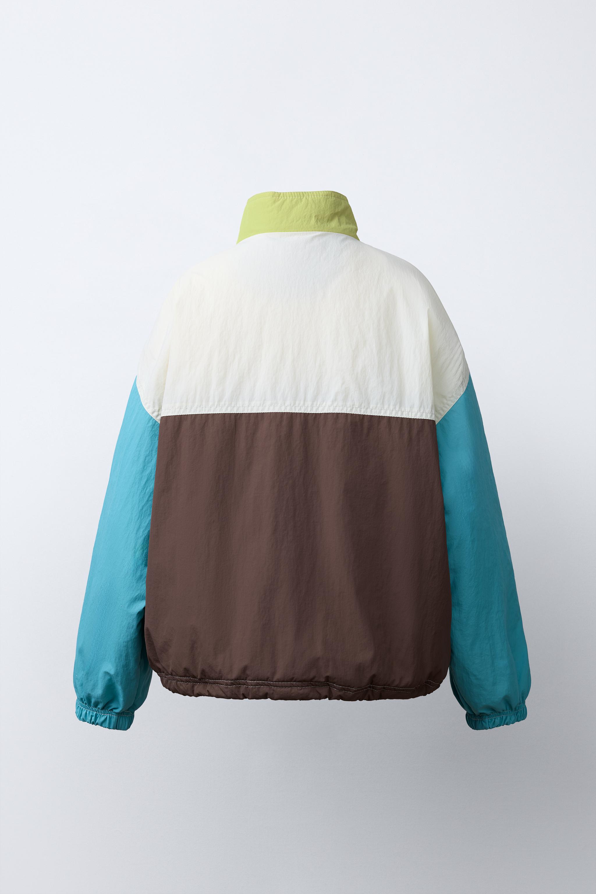 COLORBLOCK POUCH POCKET RAINCOAT - Blue | ZARA Canada