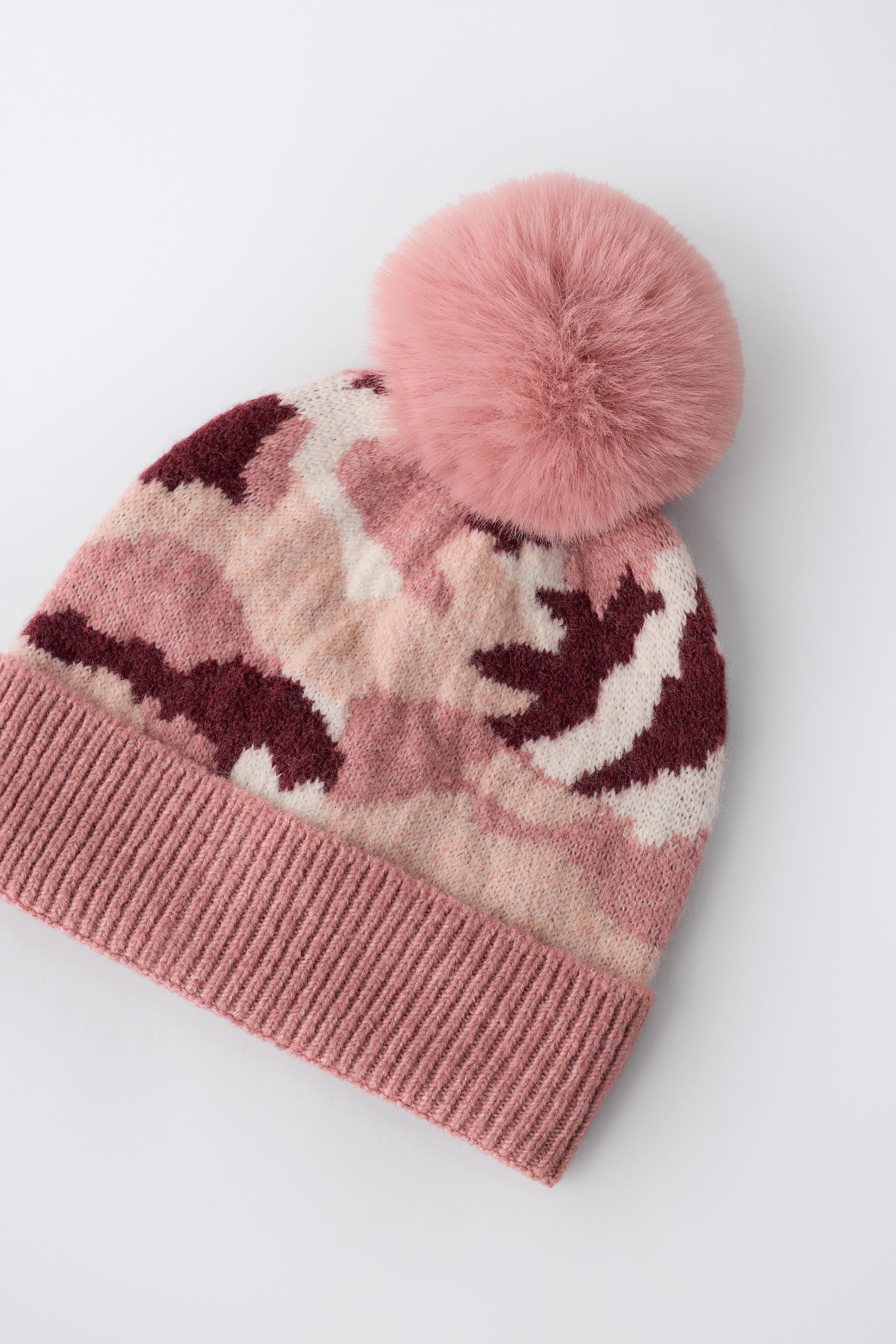 PRINTED KNIT POM-POM BEANIE