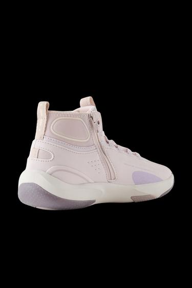 SPORTLICHER SNEAKER - Lila von Zara