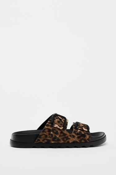 SANDÁLIA BAIXA COM FIVELAS - Leopardo da Zara