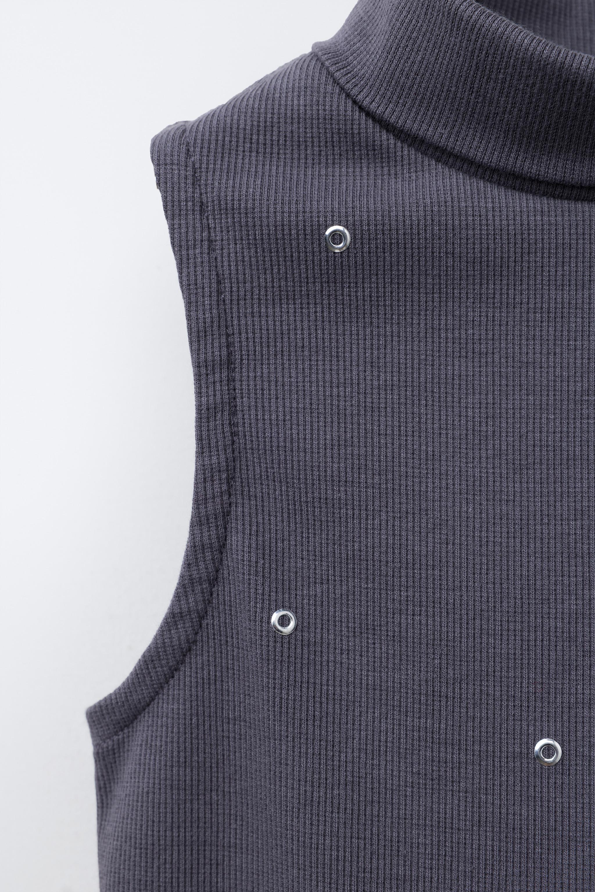 RIBBED TURTLENECK T-SHIRT WITH STAR STUDS