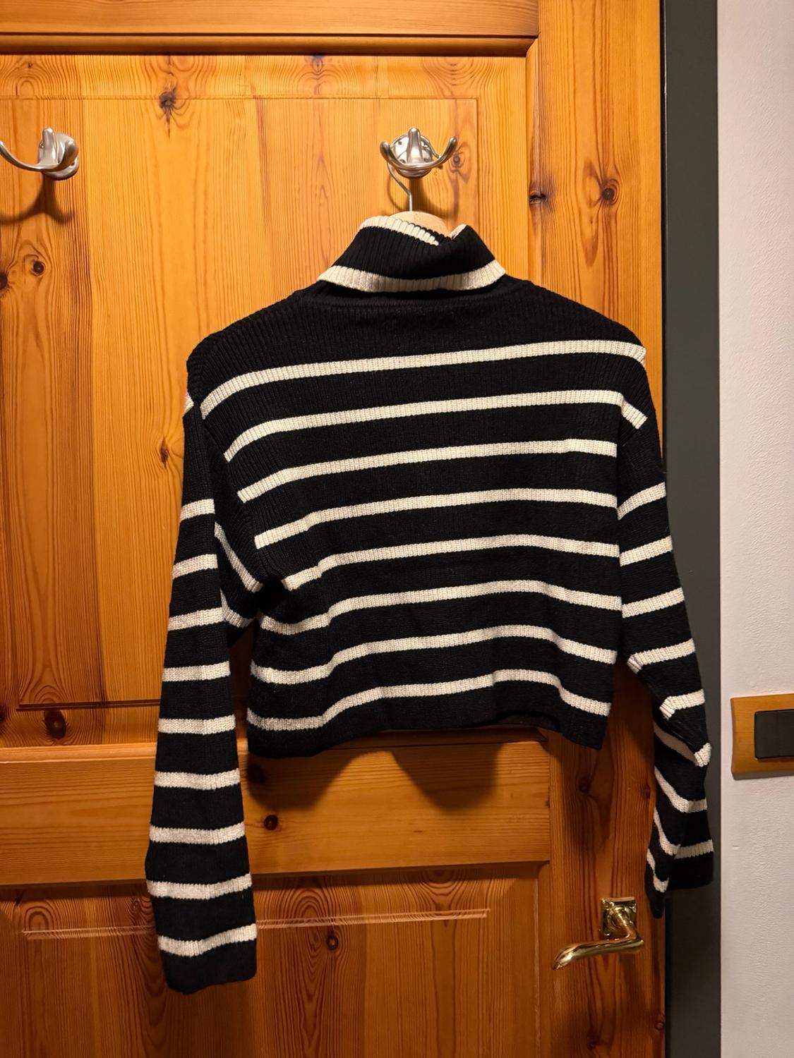 STRIPED KNIT SWEATER - Image 3
